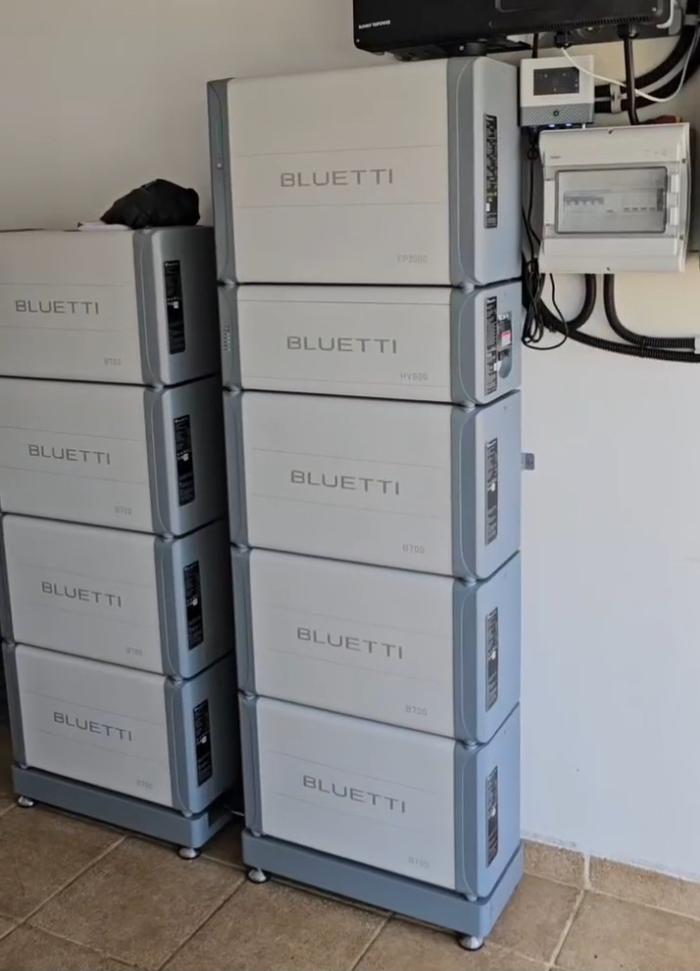 Stockage Bluetti installé au magasin Opoa, Raiatea